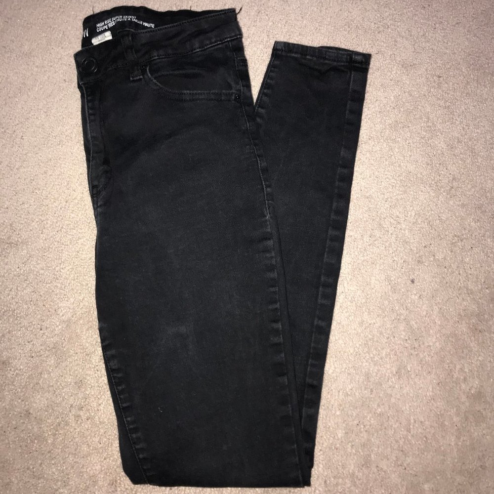 Black Skinny Jeans